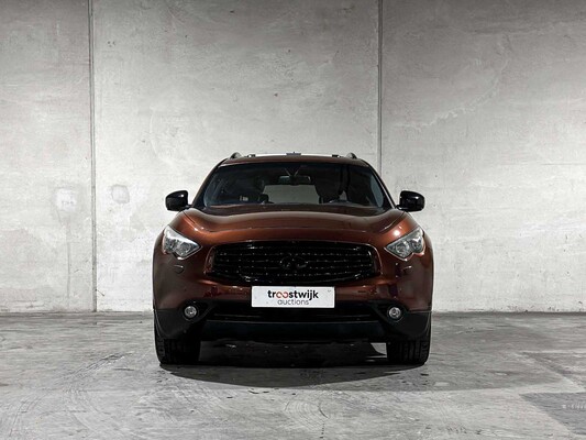 Infiniti FX 30d GT Premium 238hp 2012, 92-ZKP-3