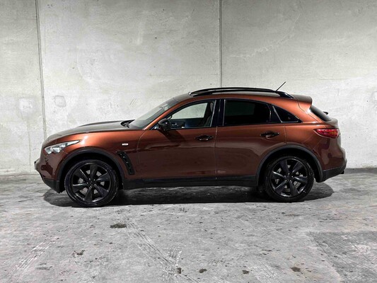 Infiniti FX 30d GT Premium 238hp 2012, 92-ZKP-3