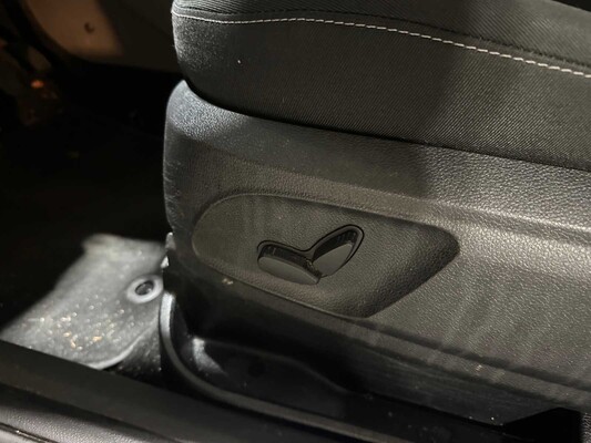Ford C-Max 1.8-16V Titanium Flexifuel 125hp 2007, 94-ZB-GP