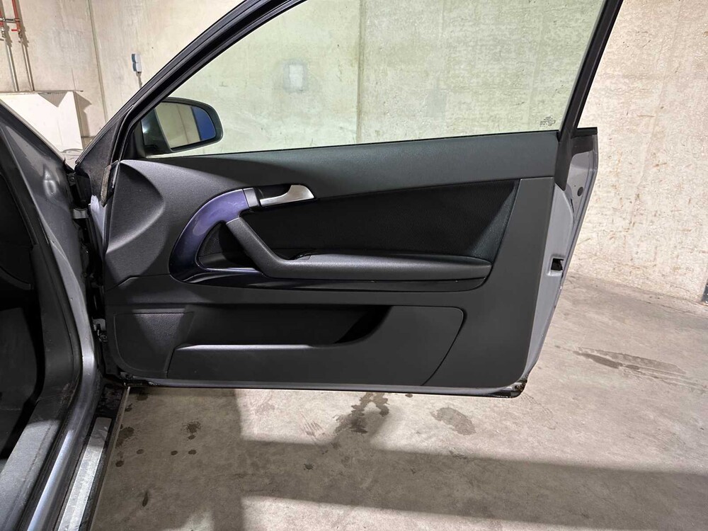 Audi A3 1.6 Ambition 102pk 2006, 20-TH-VG