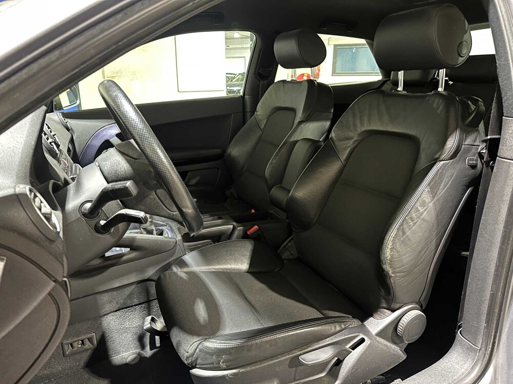 Audi A3 1.6 Ambition 102pk 2006, 20-TH-VG