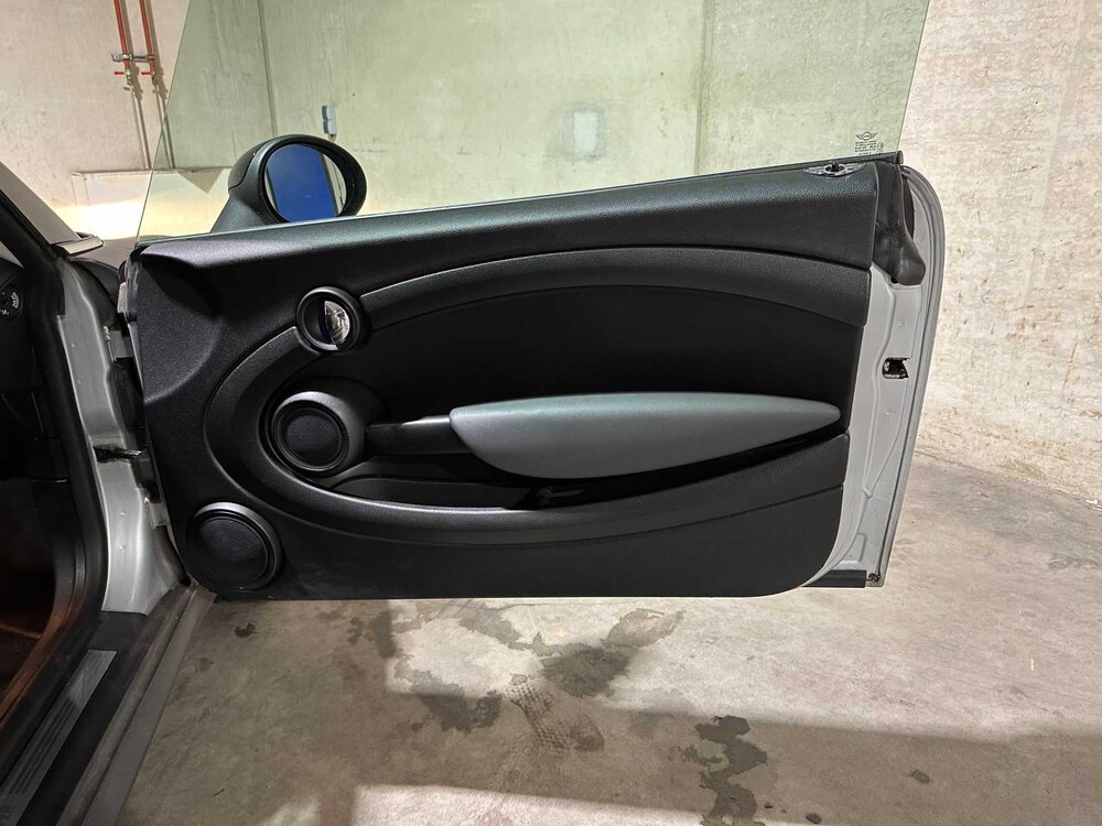 Mini Cooper Pepper 1.6 120pk 2007, 34-ZB-BB Youngtimer