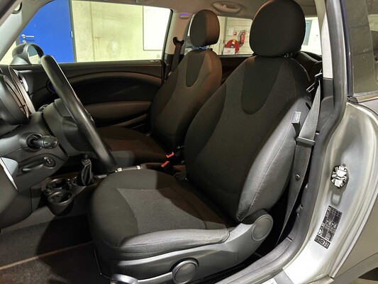 Mini Cooper Pepper 1.6 120hp 2007, 34-ZB-BB Youngtimer