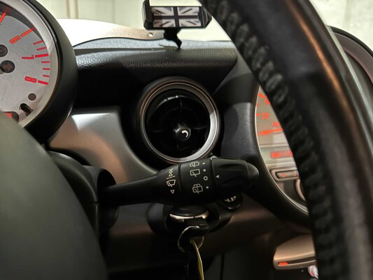 Mini Cooper Pepper 1.6 120hp 2007, 34-ZB-BB Youngtimer