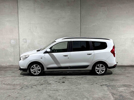 Dacia Lodgy 1.2 TCe Prestige 7-Seater 116hp 2013, 4-KGD-46