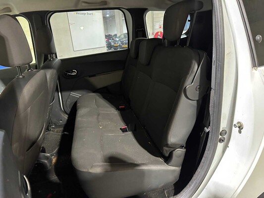 Dacia Lodgy 1.2 TCe Prestige 7-Seater 116hp 2013, 4-KGD-46