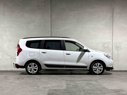 Dacia Lodgy 1.2 TCe Prestige 7-Seater 116hp 2013, 4-KGD-46