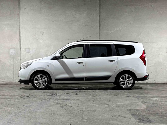 Dacia Lodgy 1.2 TCe Prestige 7-Seater 116hp 2013, 4-KGD-46