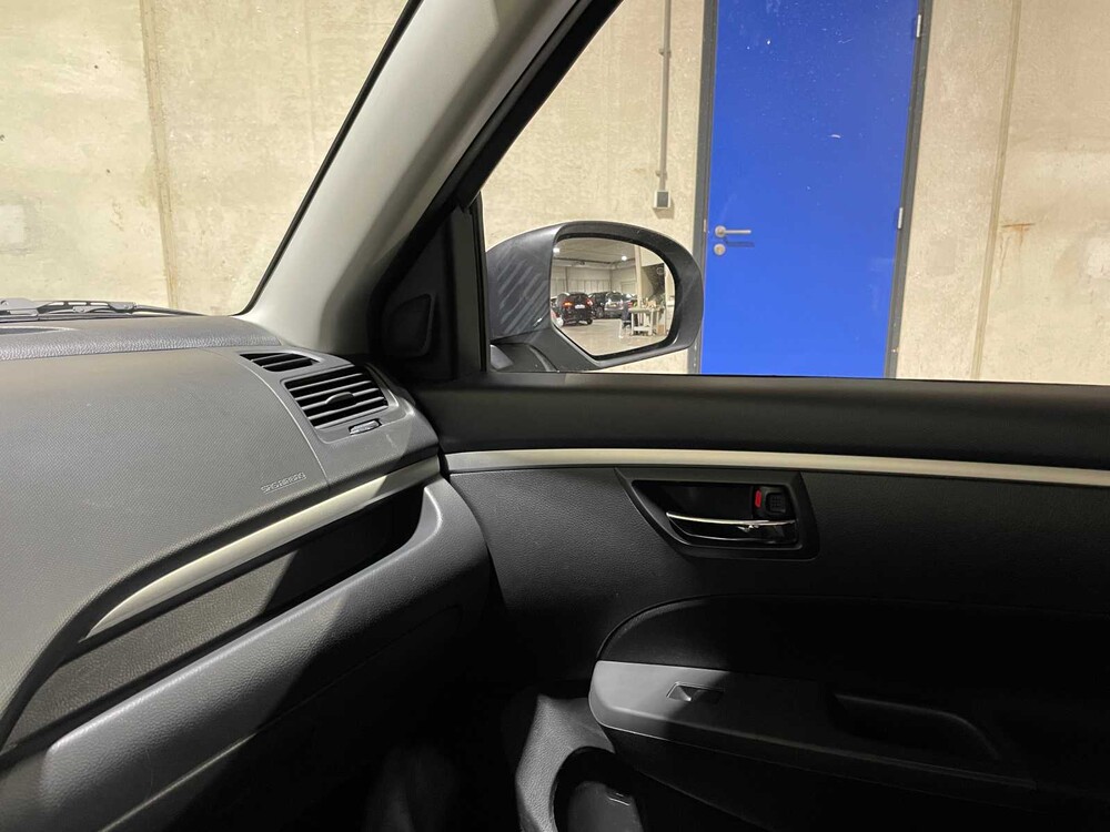 Suzuki Swift 1.2 Summer EASSS 94pk 2012, 29-XNN-5