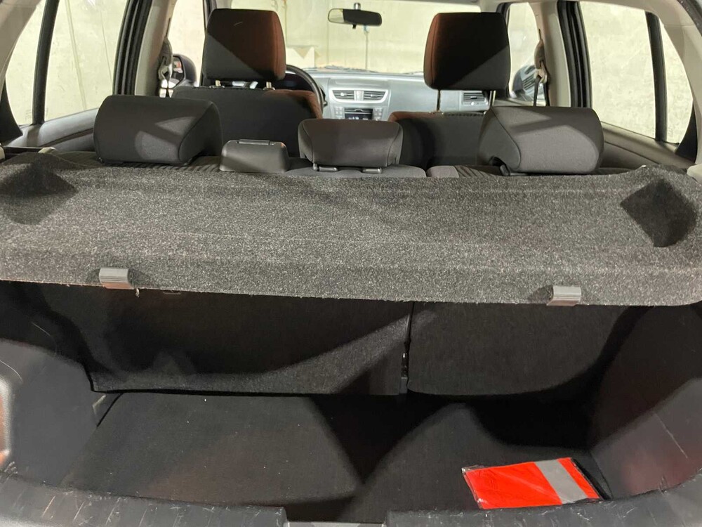 Suzuki Swift 1.2 Summer EASSS 94pk 2012, 29-XNN-5