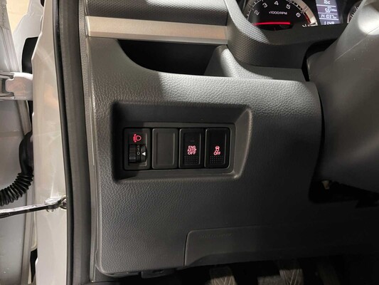 Suzuki Swift 1.2 Summer EASSS 94hp 2012, 29-XNN-5