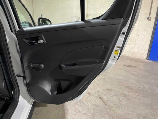 Suzuki Swift 1.2 Summer EASSS 94hp 2012, 29-XNN-5