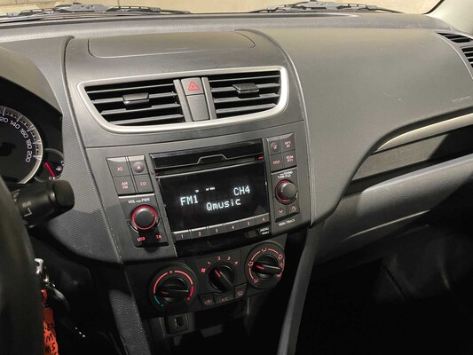 Suzuki Swift 1.2 Summer EASSS 94hp 2012, 29-XNN-5