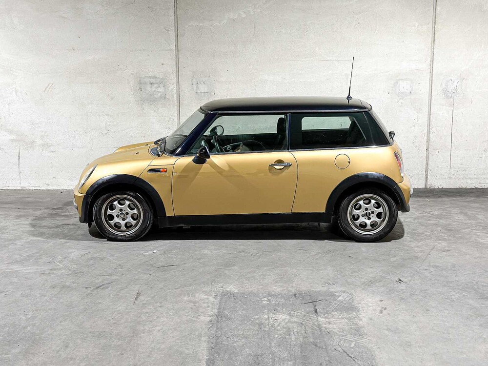 Mini 1.6 Cooper Pepper 116pk 2003, 68-LV-NN