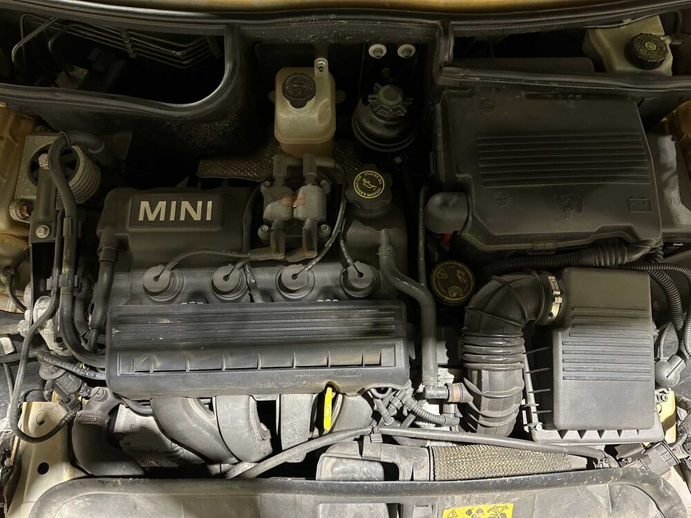 Mini 1.6 Cooper Pepper 116hp 2003, 68-LV-NN 