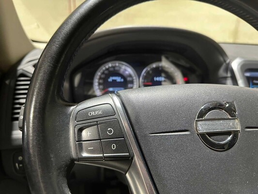 Volvo XC60 2.0 D4 5-cylinder Momentum 163hp 2012, KT-999-X