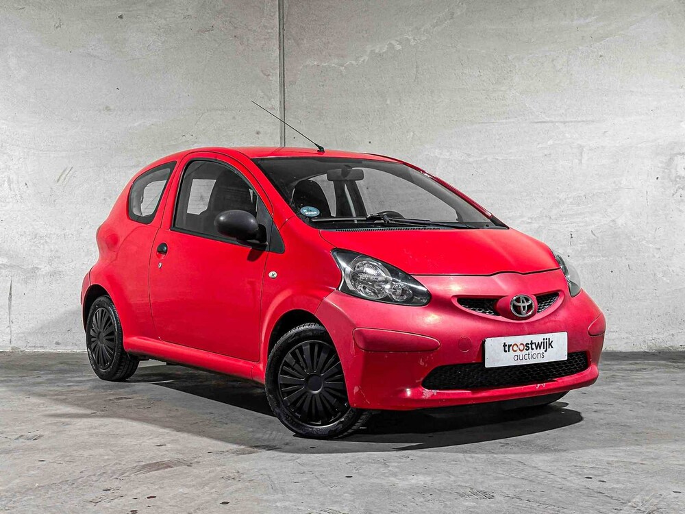 Toyota Aygo 1.0-12V 68pk 2006, 69-SV-DF
