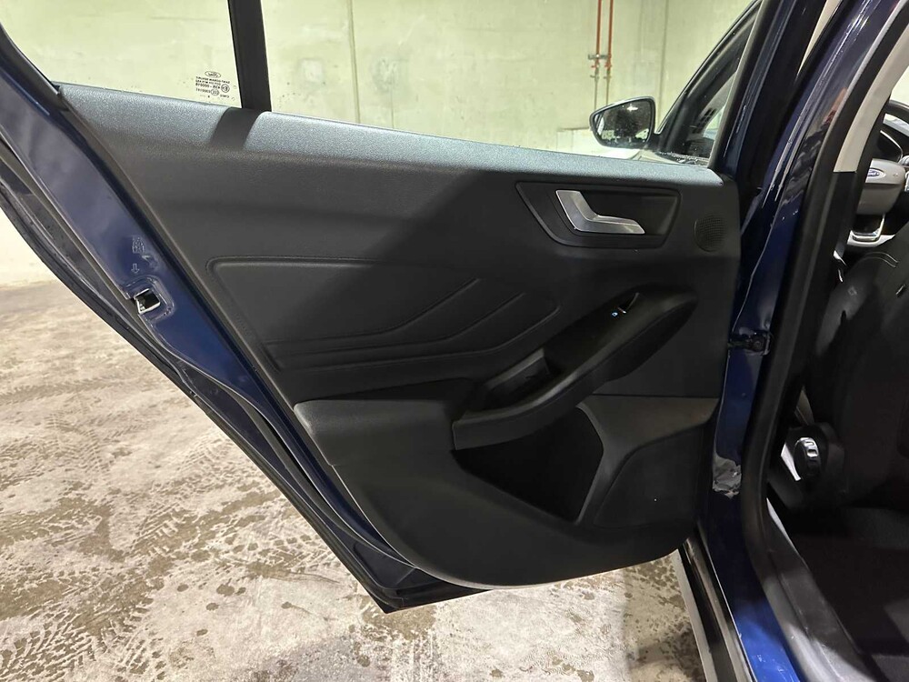 Ford Focus Wagon 1.5 EcoBlue Titanium Business 120pk 2020, H-187-NH