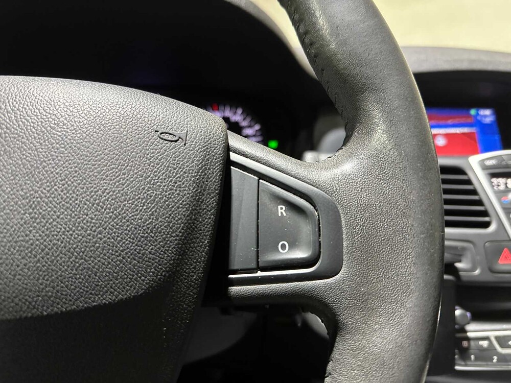 Renault Laguna Estate 2.0 Dynamique 140pk 2010, 36-NKG-6