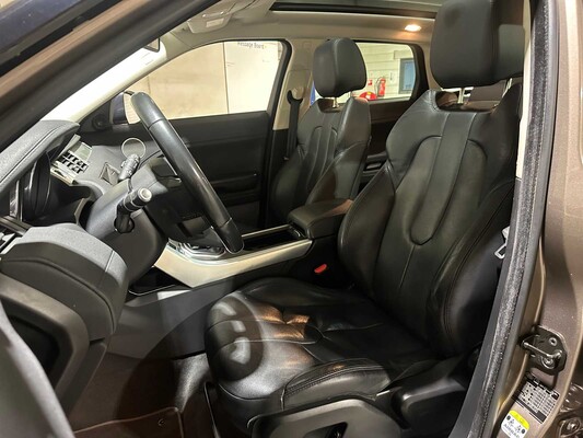 Land Rover Range Rover Evoque 2.2 eD4 2WD Pure Business Edition 150hp 2015, GZ-906-B