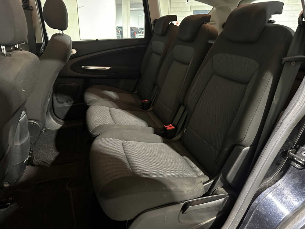 Ford S-Max 2.0 Trend 145pk 2010, 82-LGN-3