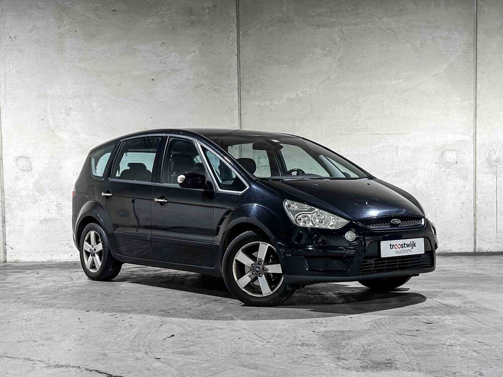 Ford S-Max 2.0 Trend 145pk 2010, 82-LGN-3