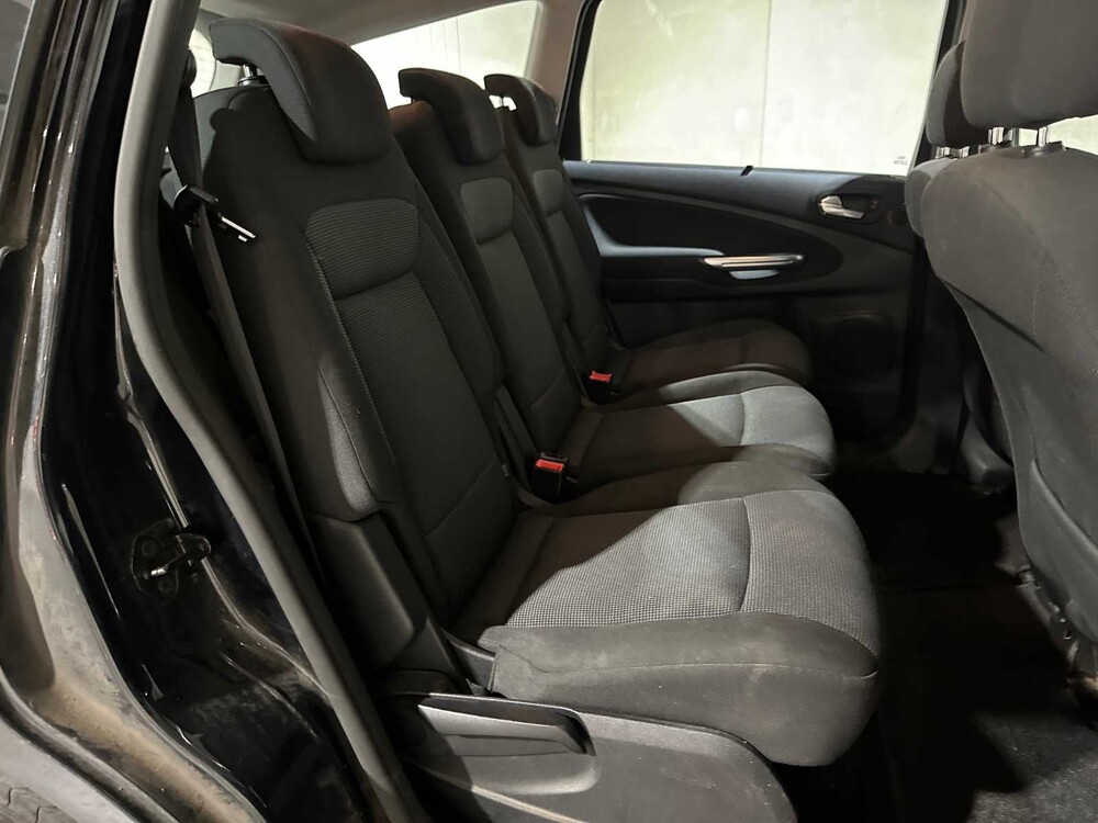 Ford S-Max 2.0 Trend 145pk 2010, 82-LGN-3