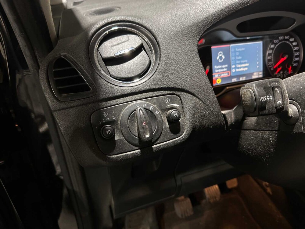 Ford S-Max 2.0 Trend 145pk 2010, 82-LGN-3