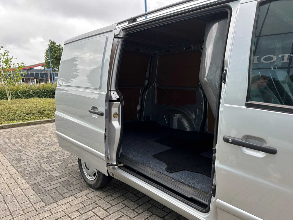 Mercedes-Benz Vito 112 CDI 2.2 (automaat) 122pk 2000, 08-VS-RL Youngtimer