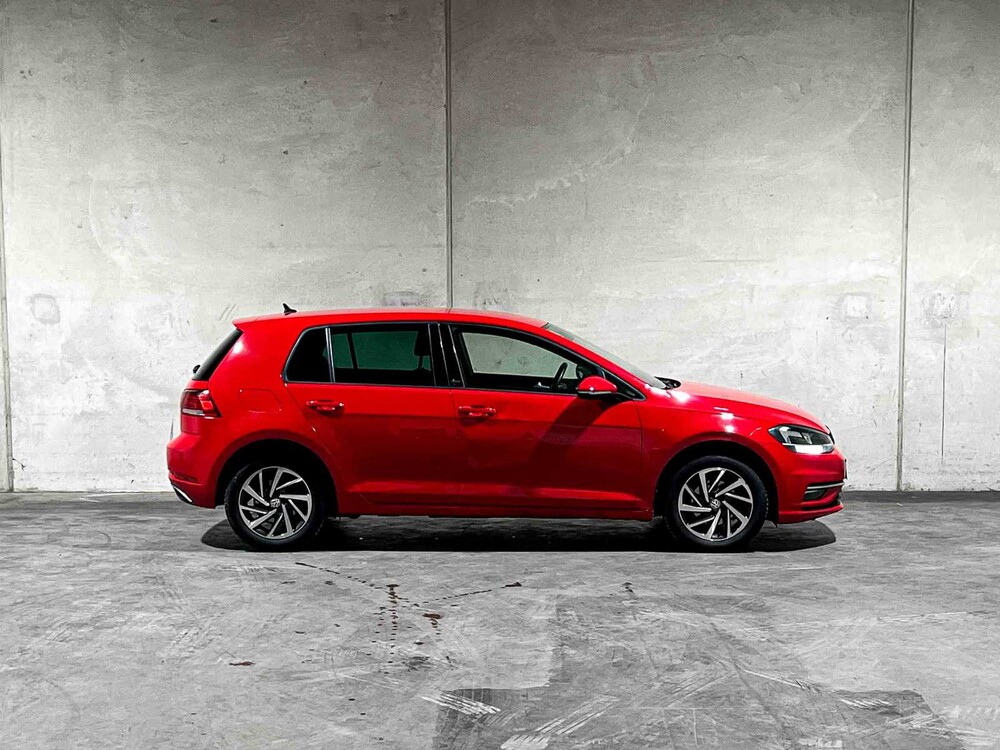 Volkswagen Golf 1.0 TSI Comfortline Business 110pk 2017, R-651-XH
