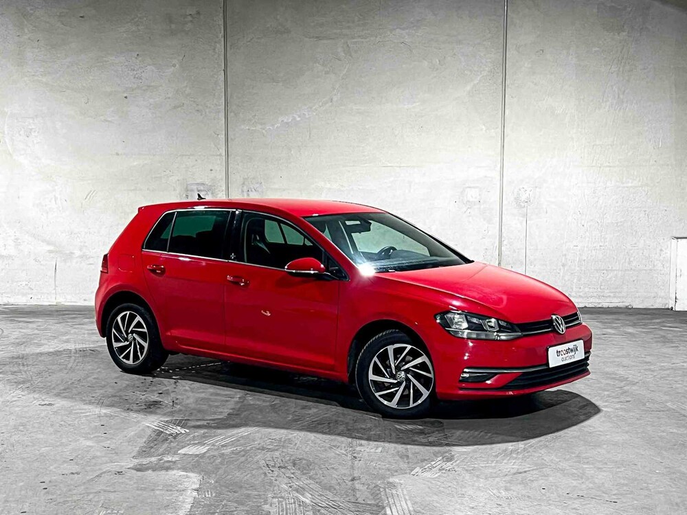 Volkswagen Golf 1.0 TSI Comfortline Business 110pk 2017, R-651-XH