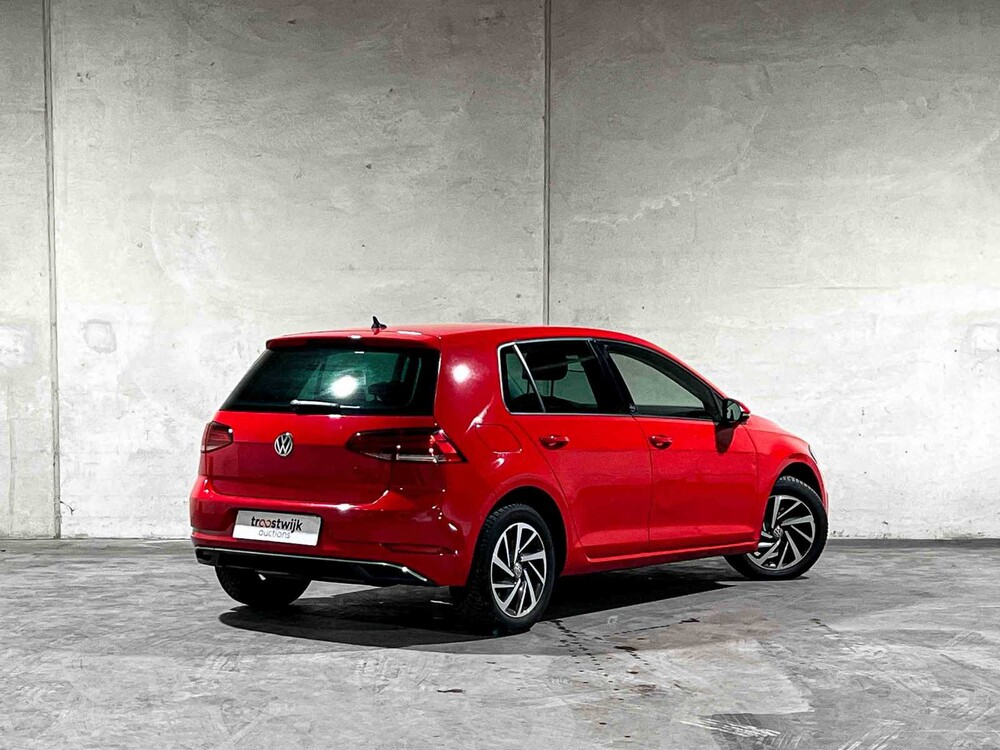 Volkswagen Golf 1.0 TSI Comfortline Business 110pk 2017, R-651-XH