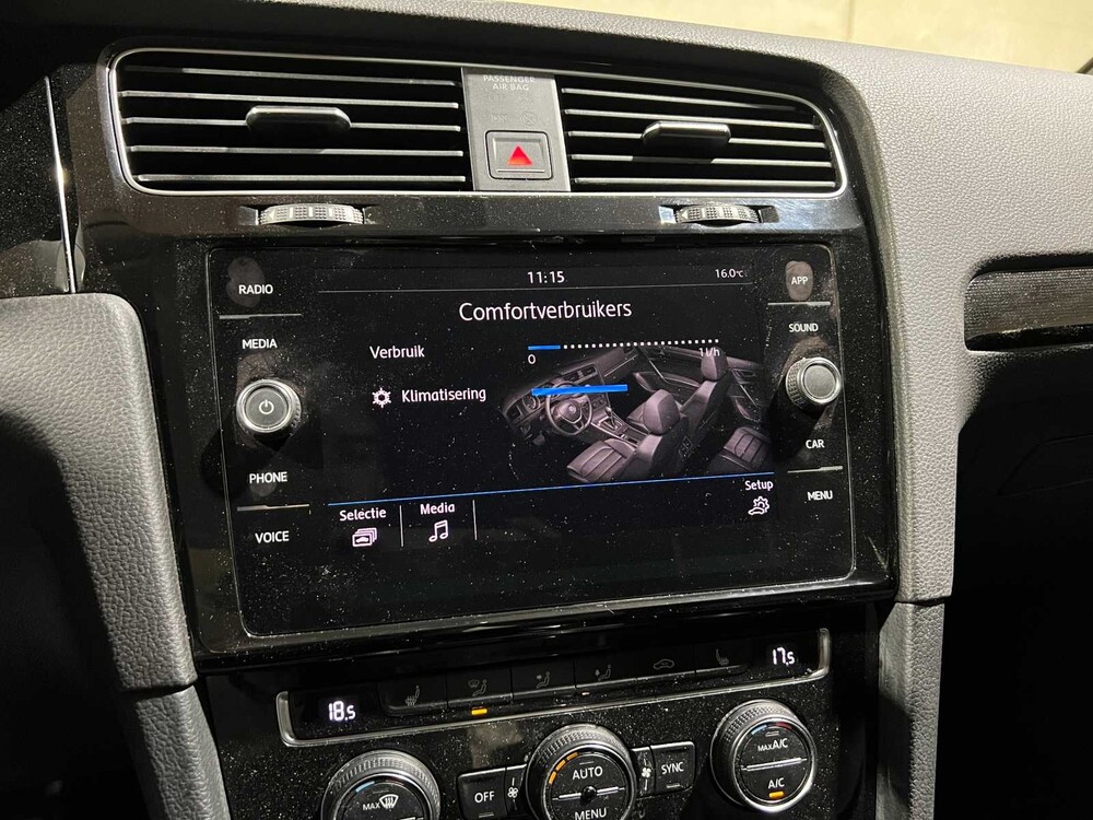 Volkswagen Golf 1.0 TSI Comfortline Business 110pk 2017, R-651-XH