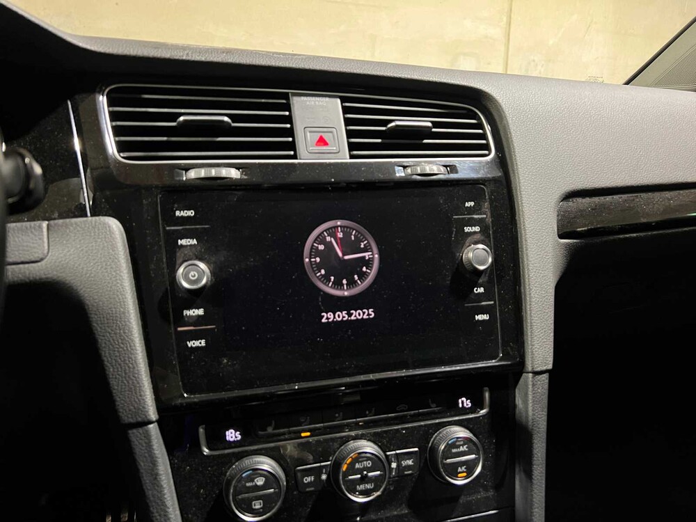 Volkswagen Golf 1.0 TSI Comfortline Business 110pk 2017, R-651-XH