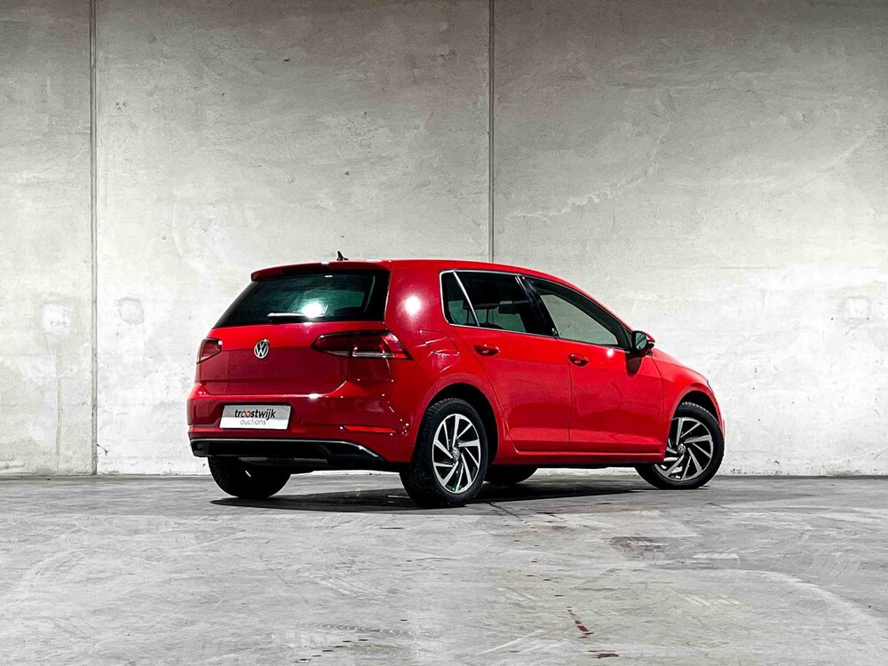 Volkswagen Golf 1.0 TSI Comfortline Business 110pk 2017, R-651-XH