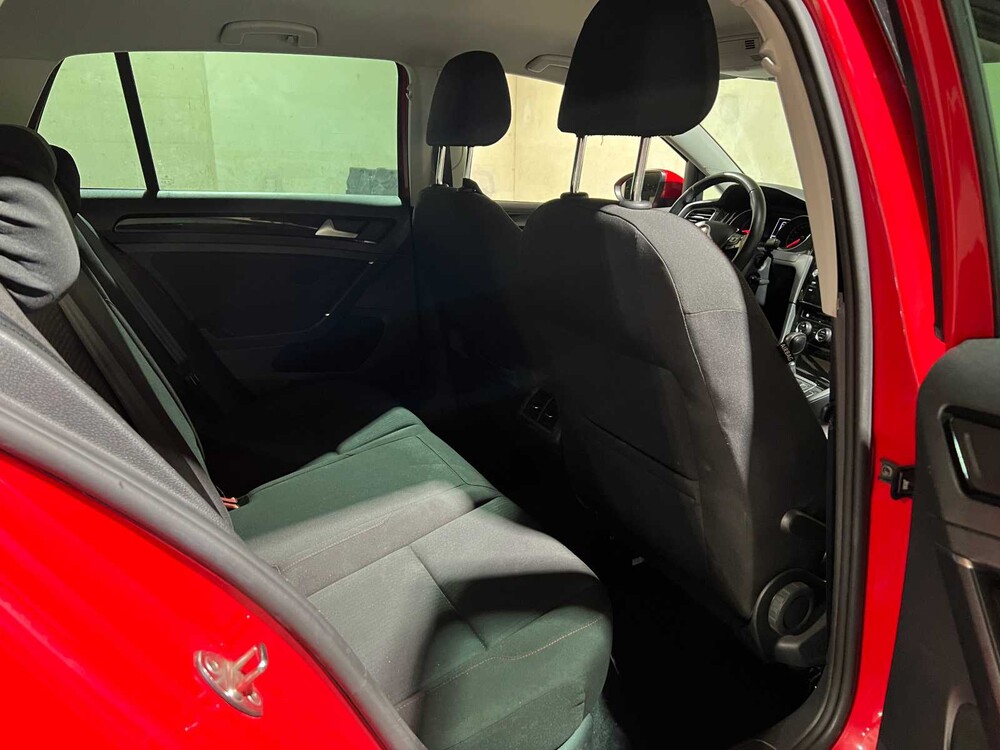 Volkswagen Golf 1.0 TSI Comfortline Business 110pk 2017, R-651-XH