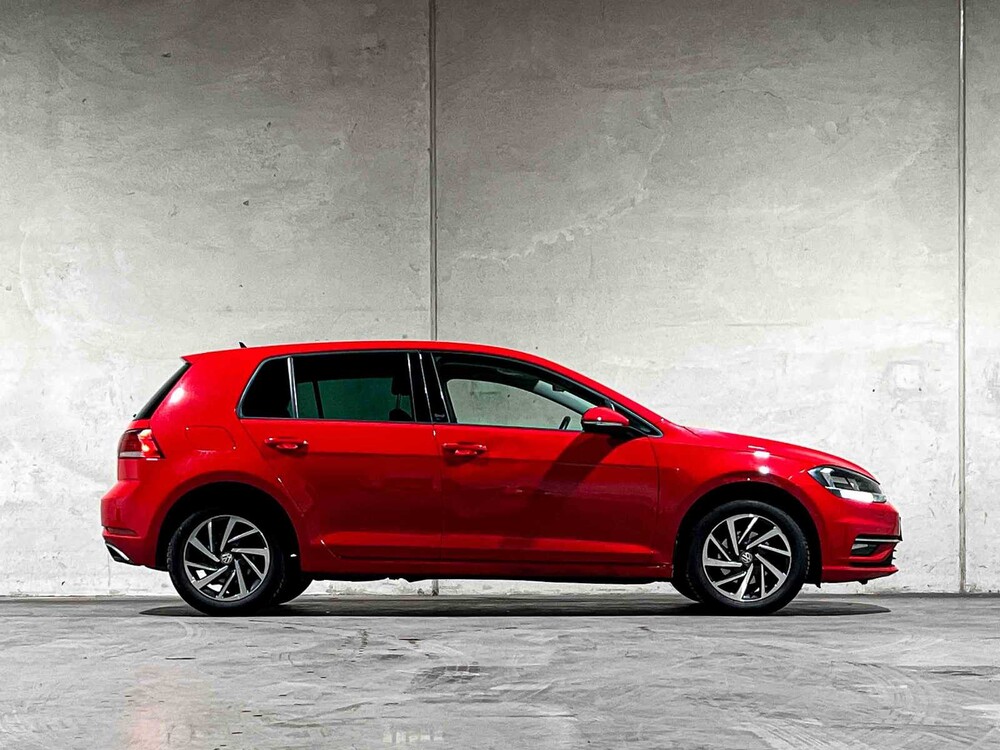 Volkswagen Golf 1.0 TSI Comfortline Business 110pk 2017, R-651-XH