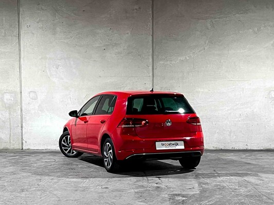 Volkswagen Golf 1.0 TSI Comfortline Business 110hp 2017, R-651-XH