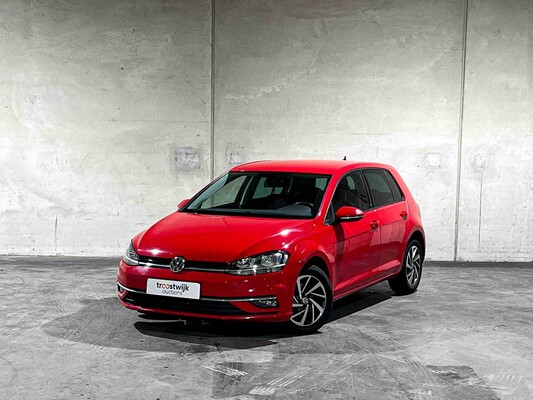 Volkswagen Golf 1.0 TSI Comfortline Business 110hp 2017, R-651-XH