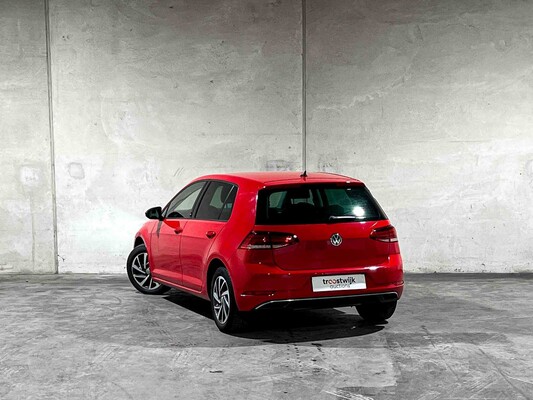 Volkswagen Golf 1.0 TSI Comfortline Business 110hp 2017, R-651-XH