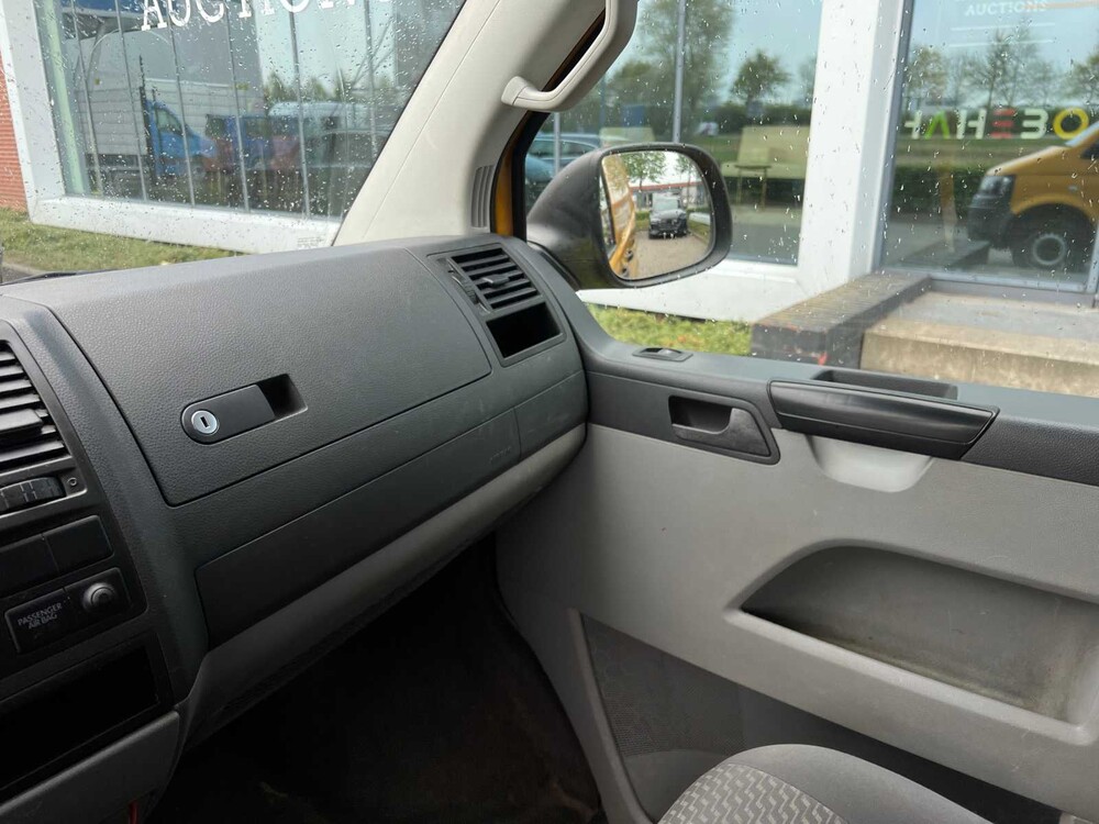 Volkswagen Transporter 2.0 TDI 102pk 2013, VD-223-D