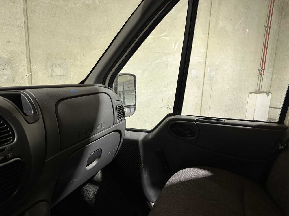 Ford Transit 260S 2.0TDdi 86pk 2002, 48-BB-FP