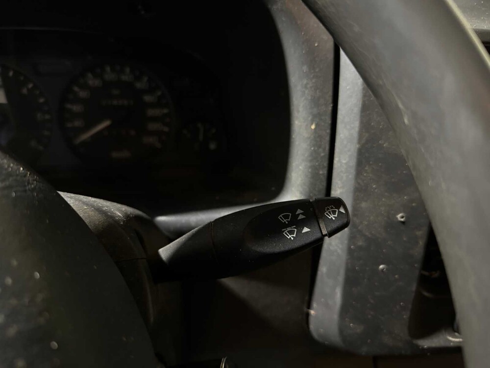 Ford Transit 260S 2.0TDdi 86pk 2002, 48-BB-FP