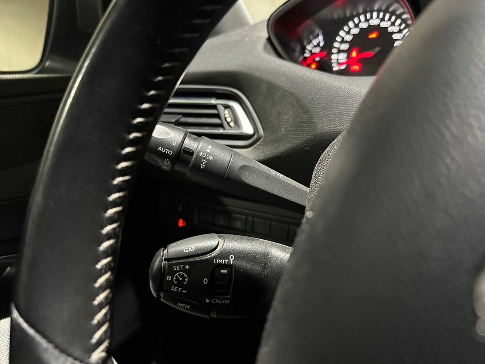 Peugeot 308 SW 1.2 PureTech Blue Lease Premium 131pk 2020, H-389-LH