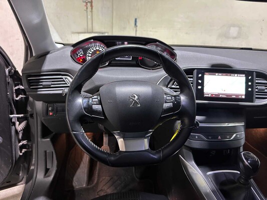 Peugeot 308 SW 1.2 PureTech Blue Lease Premium 131hp 2020, H-389-LH