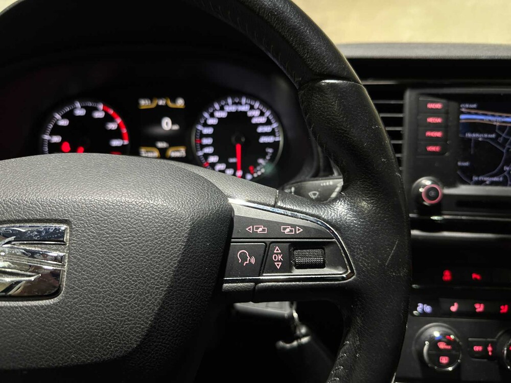 SEAT Leon ST 1.2 TSI Style Business 110pk 2015, JT-439-X