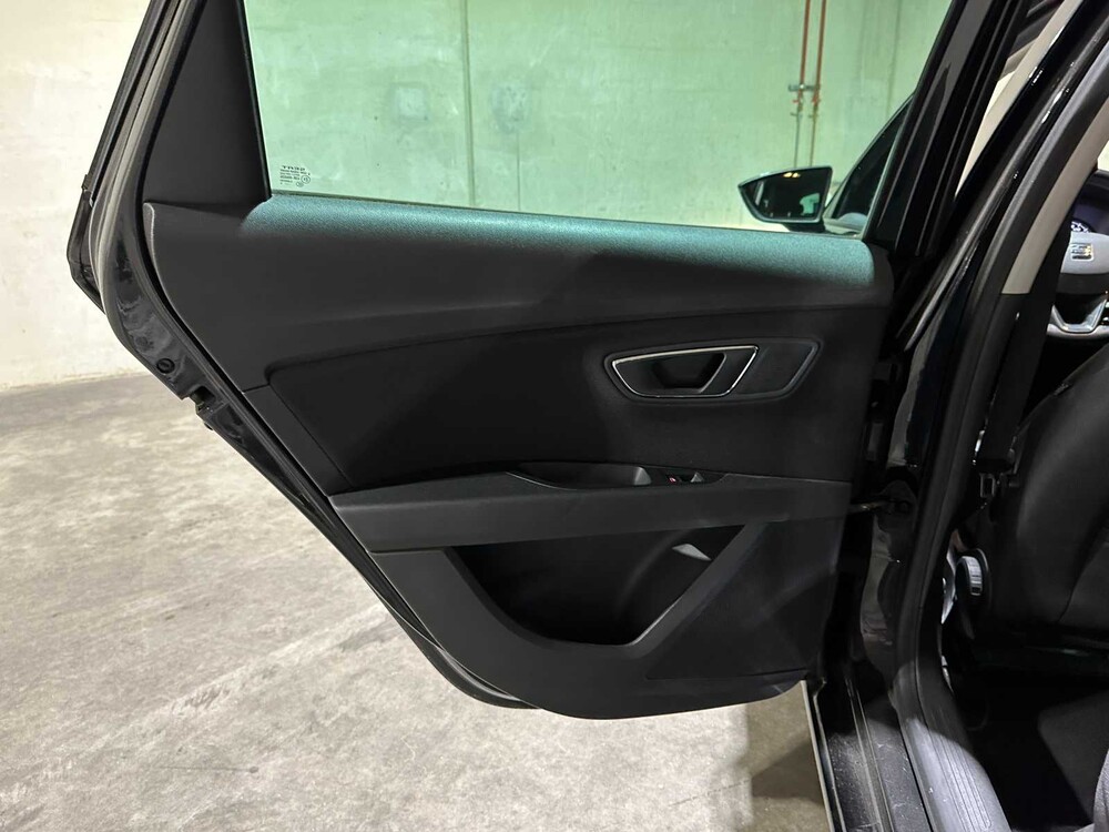 SEAT Leon ST 1.2 TSI Style Business 110pk 2015, JT-439-X