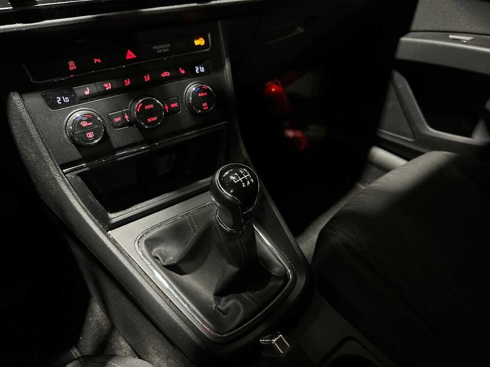 SEAT Leon ST 1.2 TSI Style Business 110pk 2015, JT-439-X