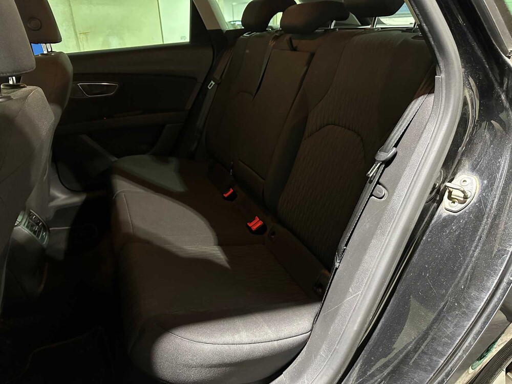 SEAT Leon ST 1.2 TSI Style Business 110pk 2015, JT-439-X