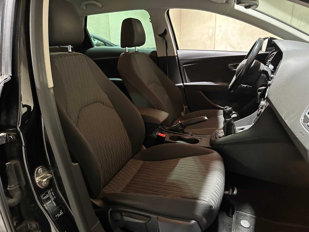 SEAT Leon ST 1.2 TSI Style Business 110pk 2015, JT-439-X